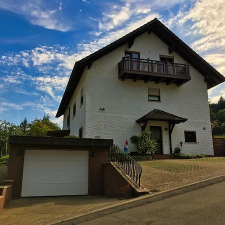 Gemuetliche Wohnung Mit Neckarblick Эбербах Экстерьер фото
